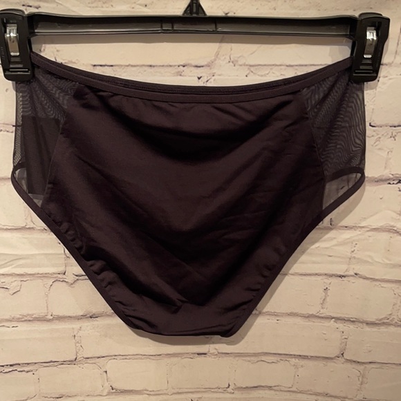 NWT- Kenneth Cole 2 pc bathing suit Size Small - Picture 6 of 10